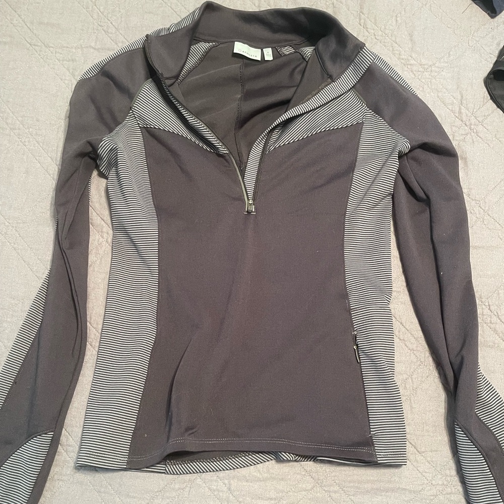 Athleta long sleeve workout top
